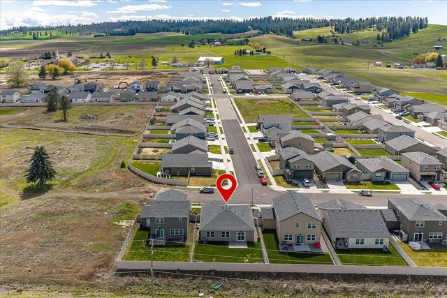 10424 W Duckhook Rd, Cheney, WA 99004
