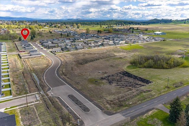 10424 W Duckhook Rd, Cheney, WA 99004