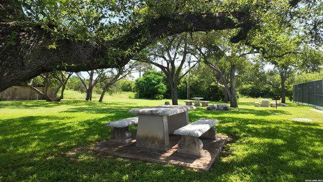 1310 SCENIC KNL, San Antonio, TX 78258