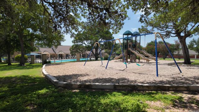 1310 SCENIC KNL, San Antonio, TX 78258