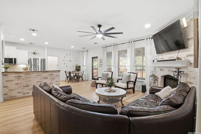 1310 SCENIC KNL, San Antonio, TX 78258