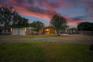 1822 S 3rd Street, Tahoka, TX 79373