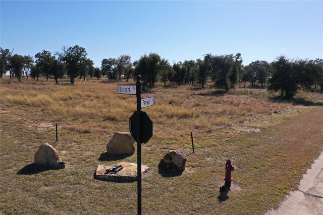 000 Ballpark Way, Jacksboro, TX 76458