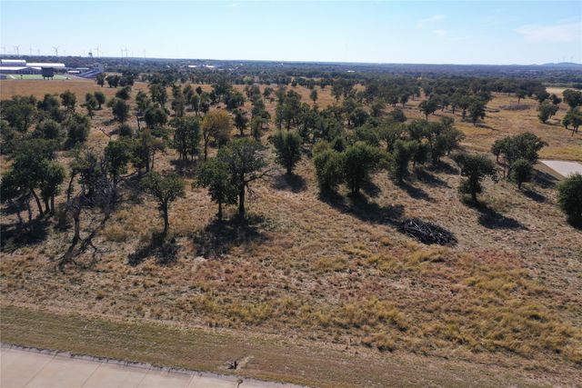 000 Ballpark Way, Jacksboro, TX 76458