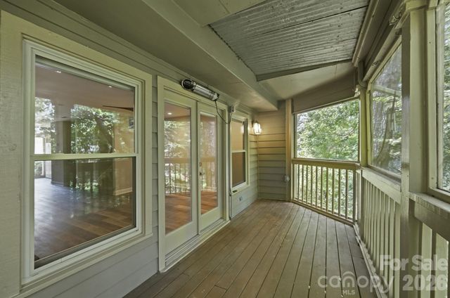 13820 Queens Harbor Road, Charlotte, NC 28278