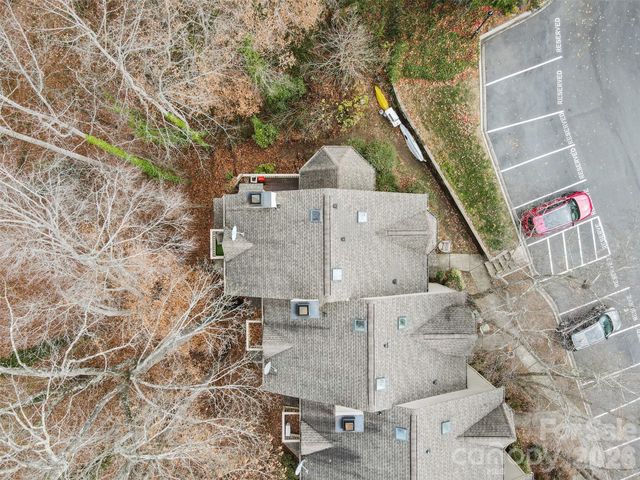 13820 Queens Harbor Road, Charlotte, NC 28278
