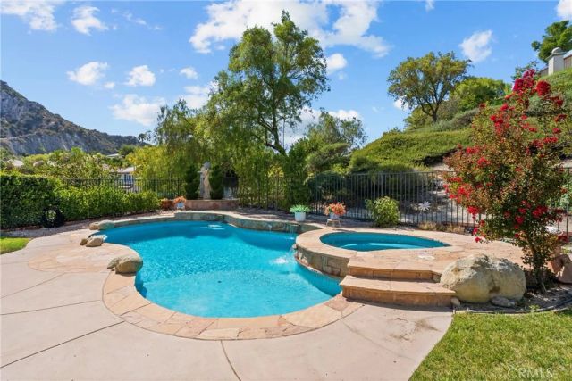25501 Housman Place, Stevenson Ranch, CA 91381