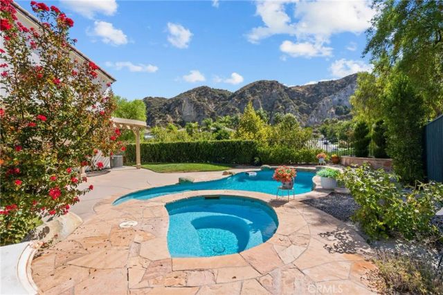 25501 Housman Place, Stevenson Ranch, CA 91381