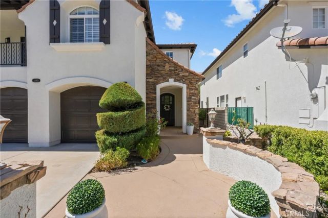 25501 Housman Place, Stevenson Ranch, CA 91381