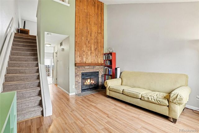 17648 E Loyola Drive B, Aurora, CO 80013