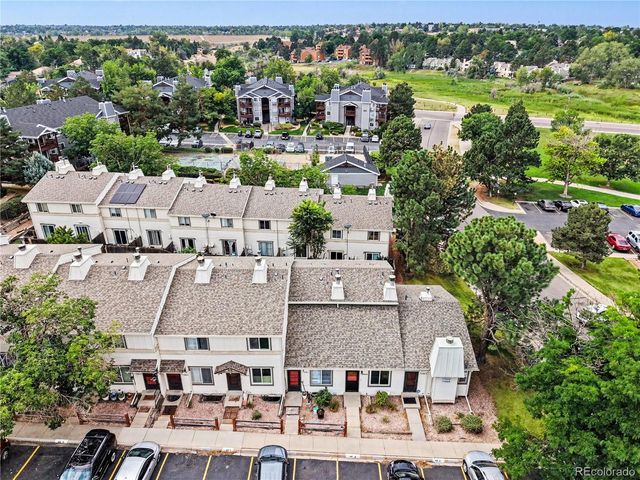 17648 E Loyola Drive B, Aurora, CO 80013