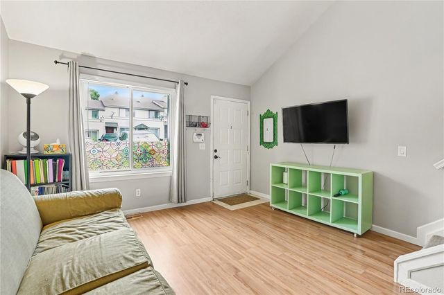 17648 E Loyola Drive B, Aurora, CO 80013