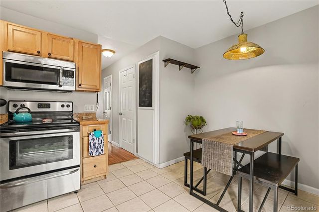 17648 E Loyola Drive B, Aurora, CO 80013