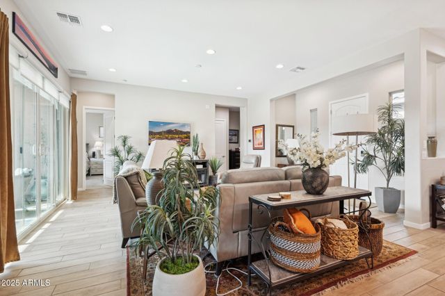 42197 W ROSEWOOD Lane, Maricopa, AZ 85138