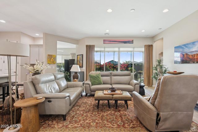 42197 W ROSEWOOD Lane, Maricopa, AZ 85138