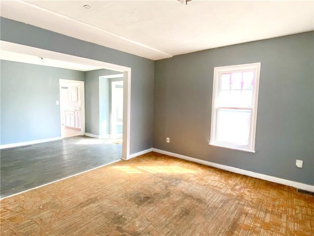 823 S Huttig Avenue, Independence, MO 64053