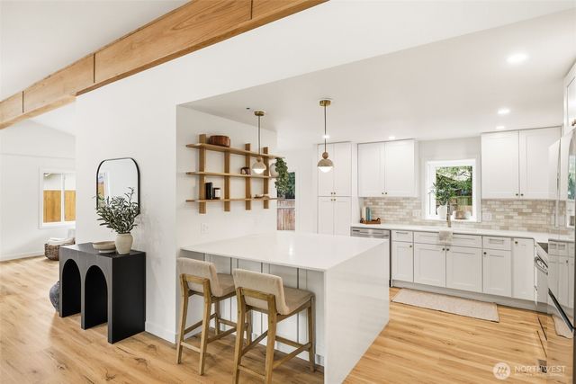 7702 54th Avenue NW, Gig Harbor, WA 98335