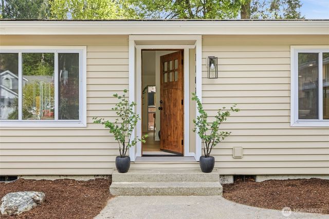 7702 54th Avenue NW, Gig Harbor, WA 98335