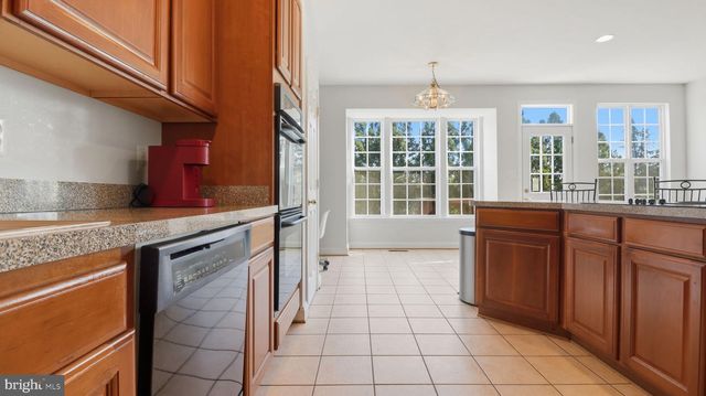 406 LEEDS RIDGE CT, Purcellville, VA 20132