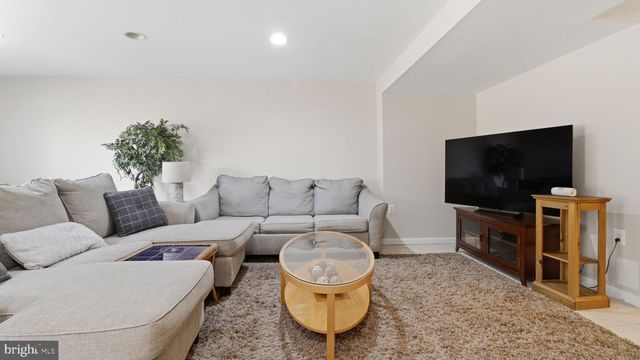 406 LEEDS RIDGE CT, Purcellville, VA 20132