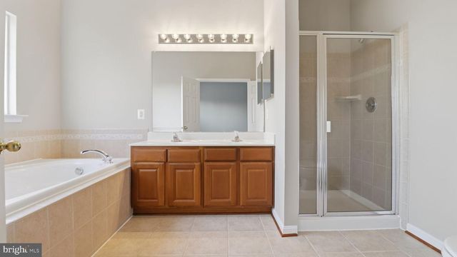 406 LEEDS RIDGE CT, Purcellville, VA 20132