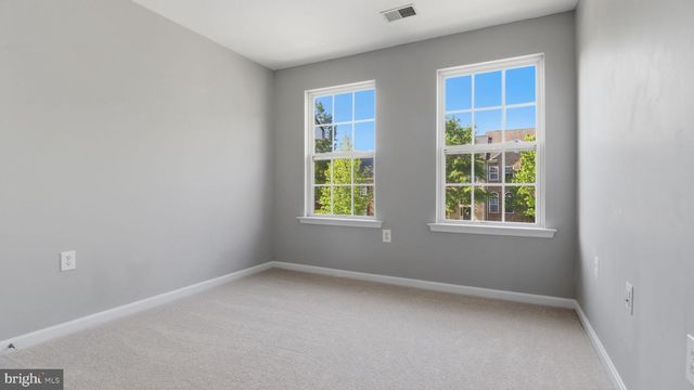 406 LEEDS RIDGE CT, Purcellville, VA 20132