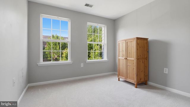 406 LEEDS RIDGE CT, Purcellville, VA 20132