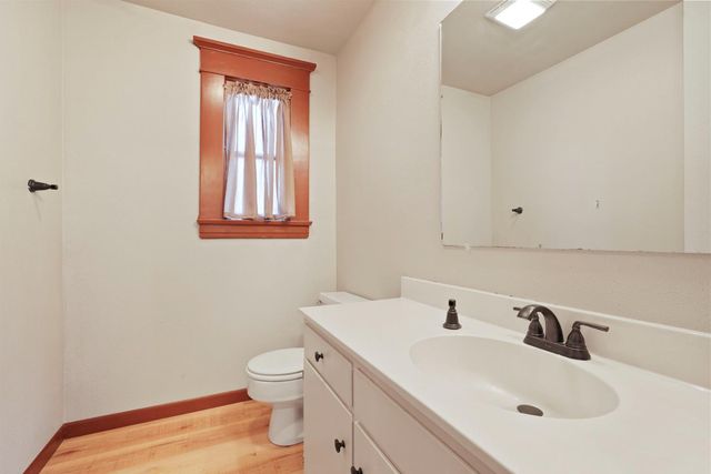 3587 W Sargent Rd, Lodi, CA 95242