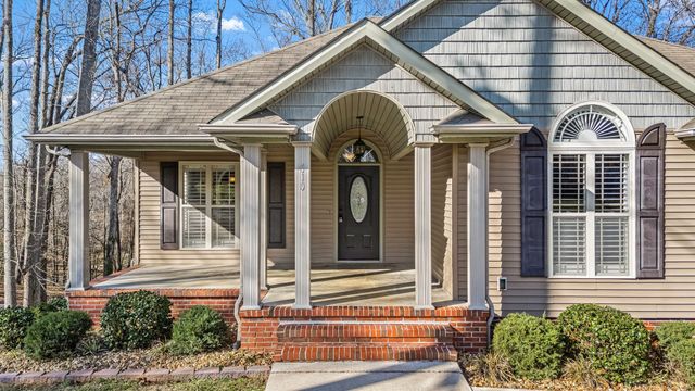 610 Westwood Dr, Mcminnville, TN 37110