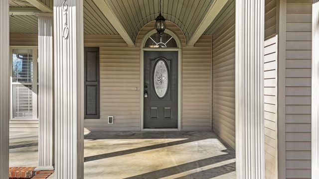 610 Westwood Dr, Mcminnville, TN 37110