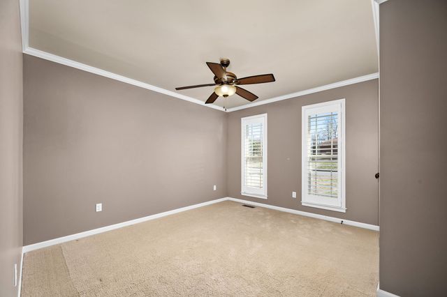 610 Westwood Dr, Mcminnville, TN 37110