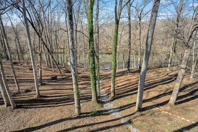 610 Westwood Dr, Mcminnville, TN 37110