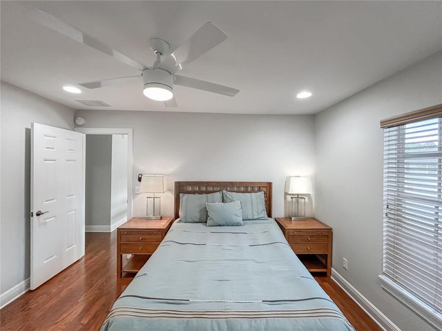 254 VALENCIA CIRCLE, St Petersburg, FL 33716