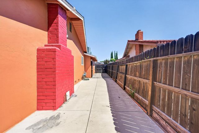 110 San Fernando Ave, Stockton, CA 95210