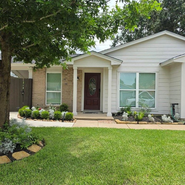 24131 Four Sixes Lane, Hockley, TX 77447