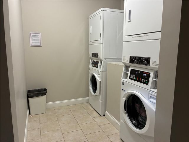 483 North Broadway Street 3b, East Providence, RI 02914