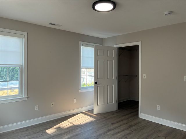 483 North Broadway Street 3b, East Providence, RI 02914