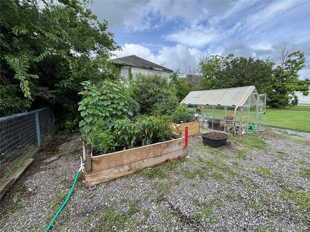 211 N Darnell, Bokchito, OK 74726