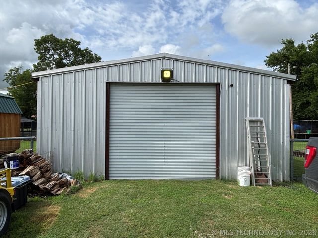 211 N Darnell, Bokchito, OK 74726