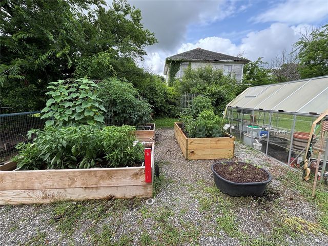 211 N Darnell, Bokchito, OK 74726