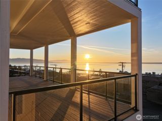 312 N State Street #101, Bellingham, WA 98225