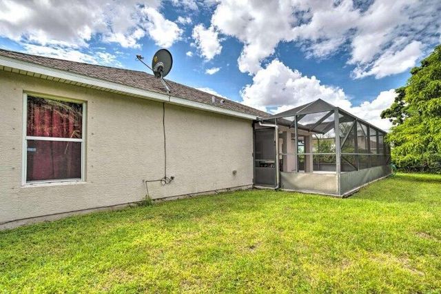 2419 SW Sansom Lane, Port St Lucie, FL 34953