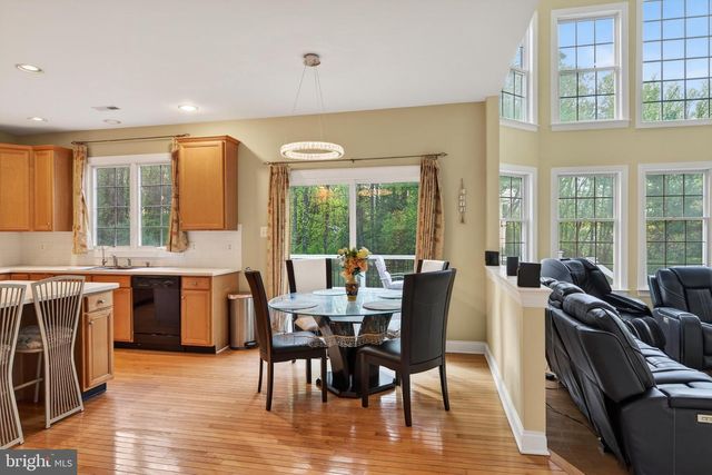 70 GARLAND CT, Phoenixville, PA 19460