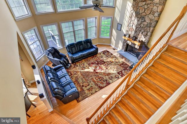 70 GARLAND CT, Phoenixville, PA 19460