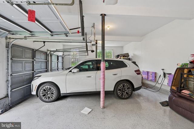 70 GARLAND CT, Phoenixville, PA 19460