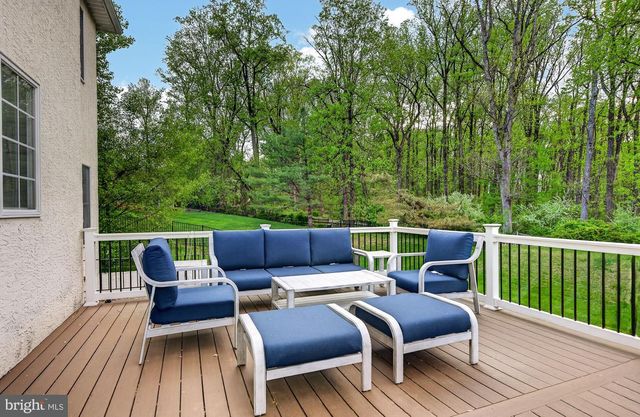 70 GARLAND CT, Phoenixville, PA 19460