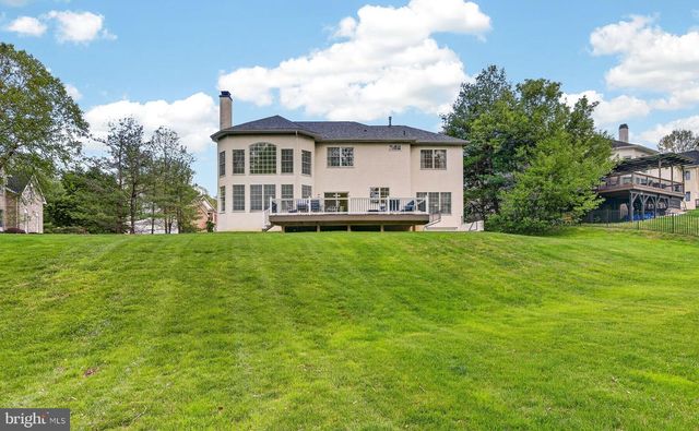 70 GARLAND CT, Phoenixville, PA 19460