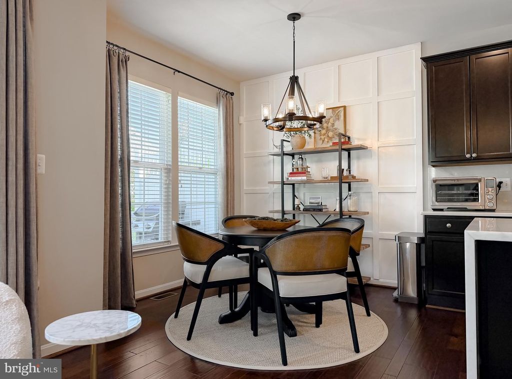 Image 32 of property listing at 6 MUSTANG DR, La Plata, MD 20646
