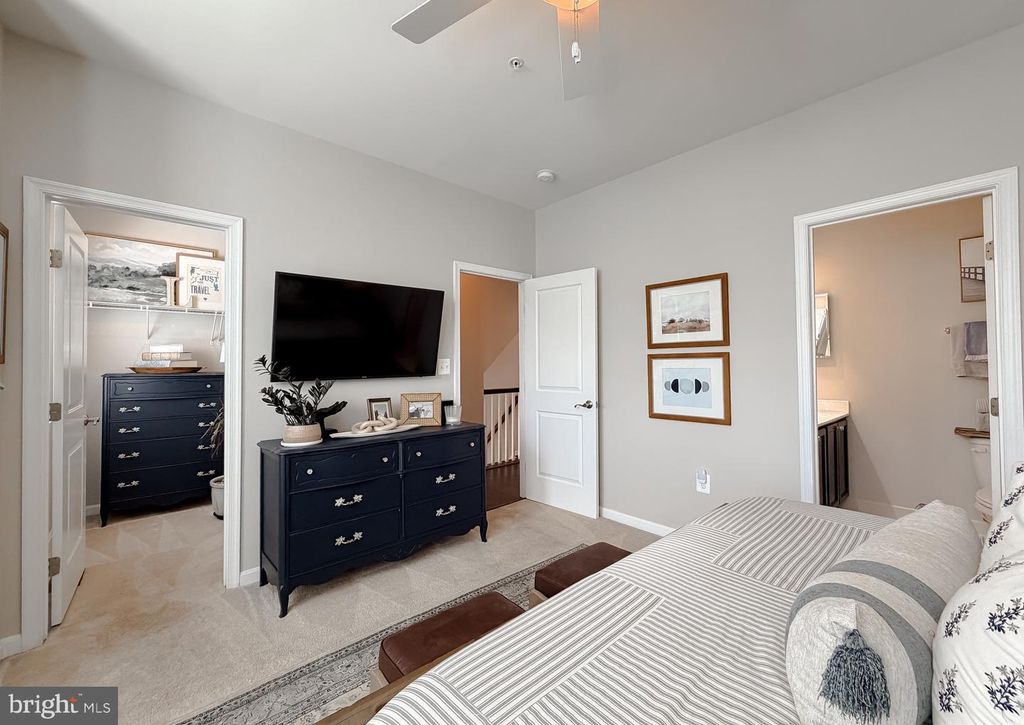 Image 40 of property listing at 6 MUSTANG DR, La Plata, MD 20646