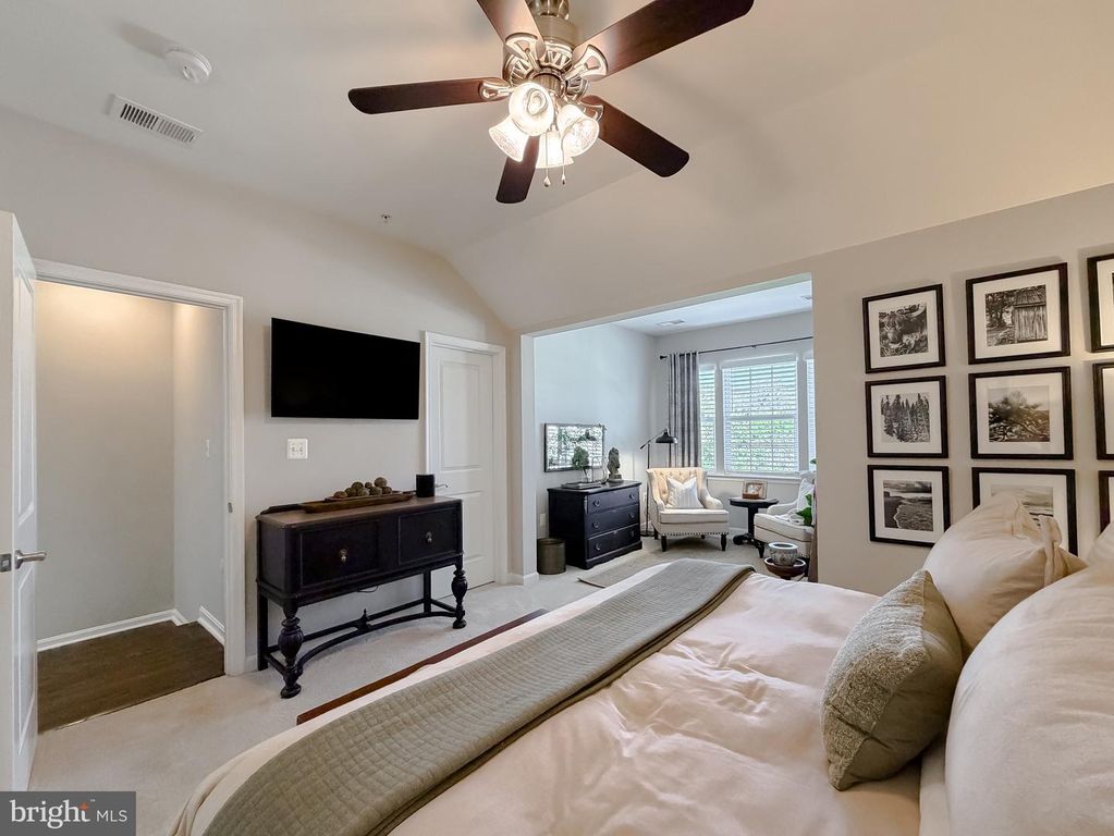 Image 47 of property listing at 6 MUSTANG DR, La Plata, MD 20646